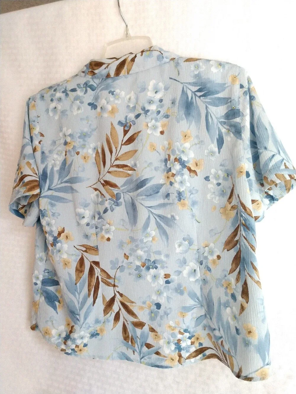 Lovely Alfred Dunner Petite Blue Brown Floral Short Sleeve Shirt Blouse 12P - Picture 6 of 7